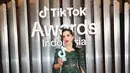 Tasya Farasya raih penghargaan sebagai Beauty and Fashion Creator of The Year di TikTok Awards 2024 [@tasyafarasya]