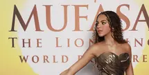 Blue Ivy tampil glamor dengan gaun emas dalam pemutaran film Mufasa. (Foto: Instagram/ Blue Ivy)